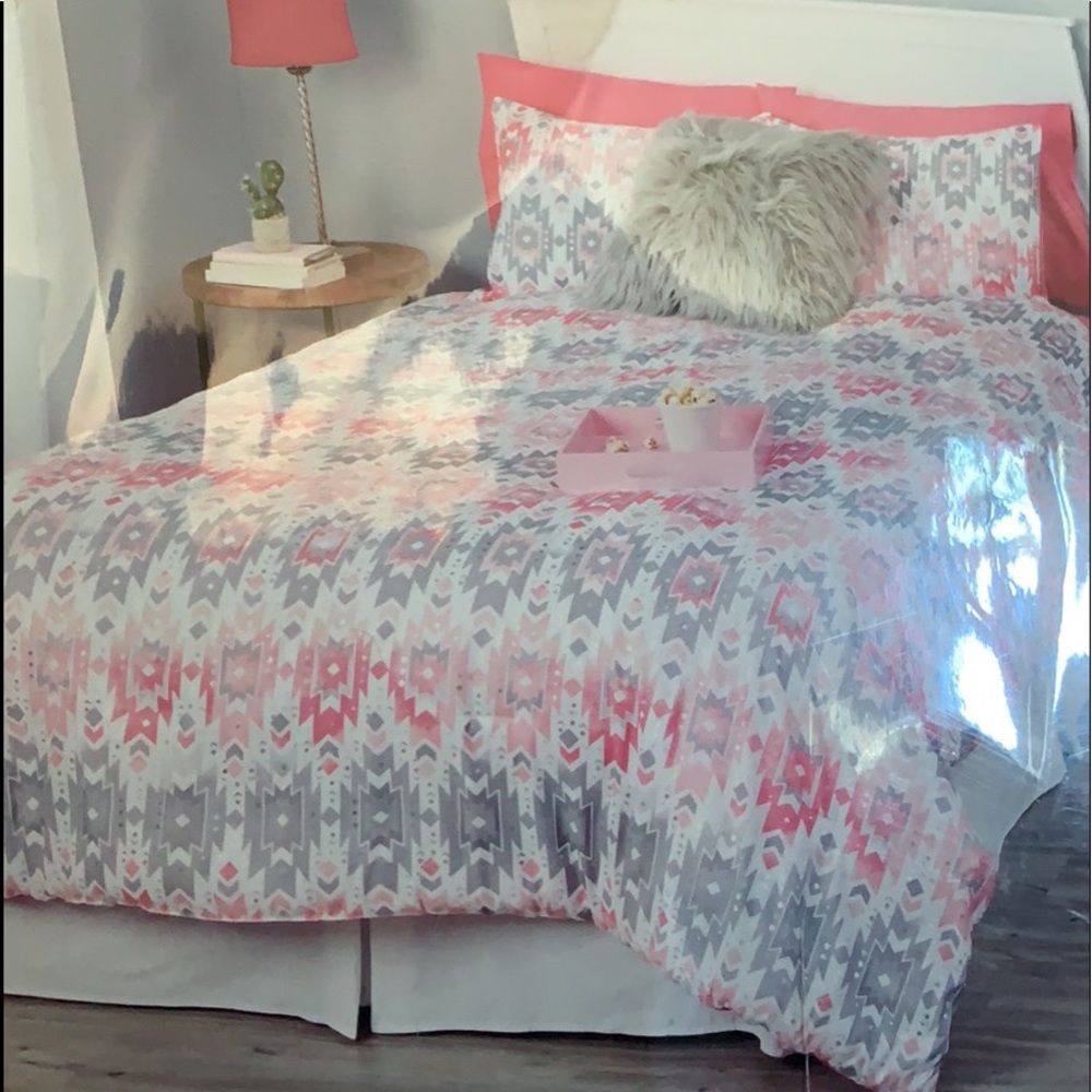Queen size Bed in a Bag